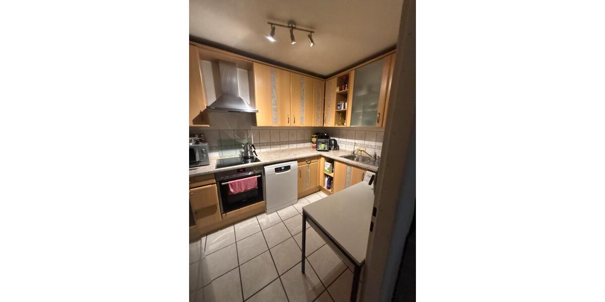 Etagenwohnung Neuss Erfttal - 4 Zimmer, 78 m&sup2;, 230.000&euro; | Angebot:25294024