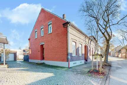 Haus Duisburg Essenberg - 3 Zimmer, 71 m&sup2;, 180.000&euro; | Angebot:26092991