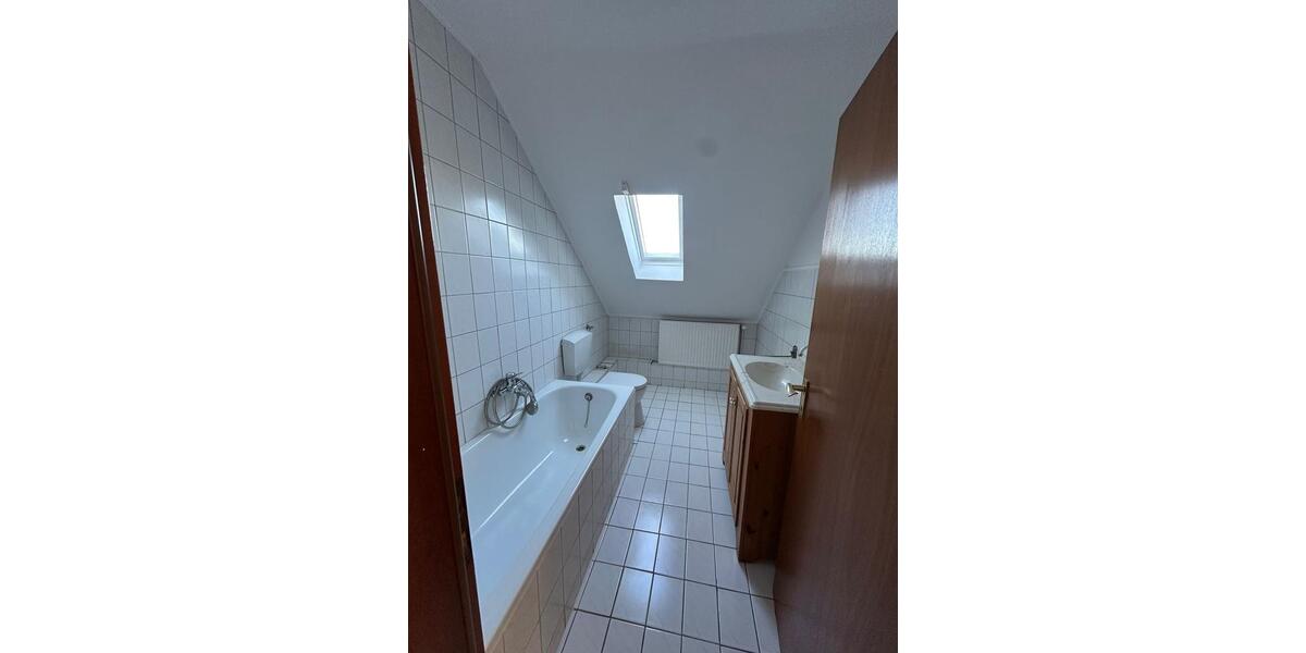 Etagenwohnung Bochum Bochum-Südwest - 3.5 Zimmer, 82 m&sup2;, 795&euro; | Angebot:25613744