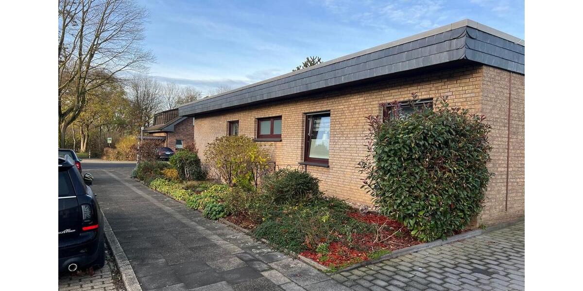 Einfamilienhaus Duisburg Essenberg - 5 Zimmer, 268 m&sup2;, 550.000&euro; | Angebot:26045236