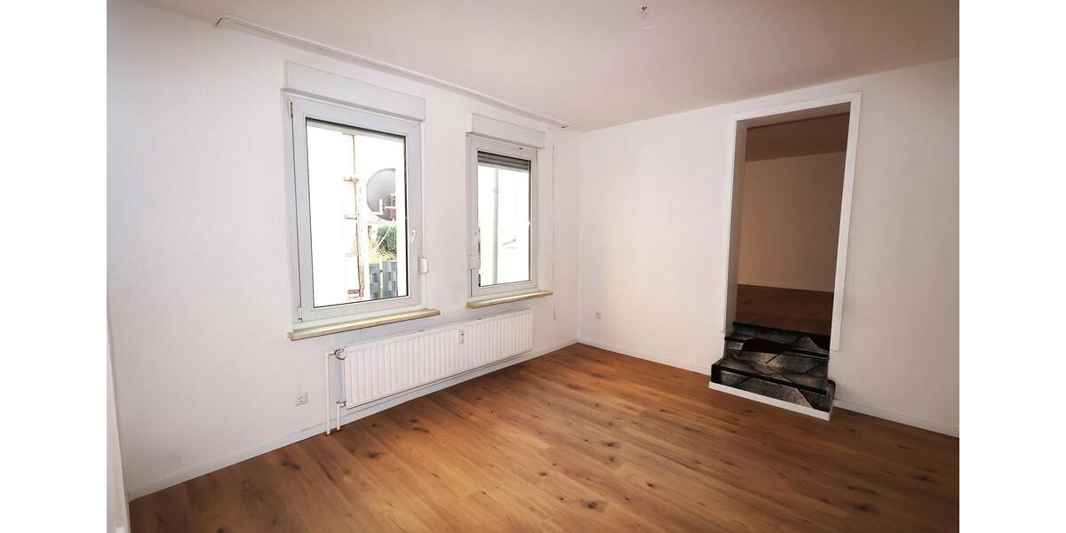 Erdgeschoßwohnung Hagen Hagen-Nord - 3 Zimmer, 85 m&sup2;, 700&euro; | Angebot:25832920