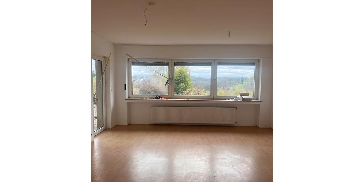 Terrassenwohnung Wermelskirchen - 3 Zimmer, 101 m&sup2;, 1.200&euro; | Angebot:26400653