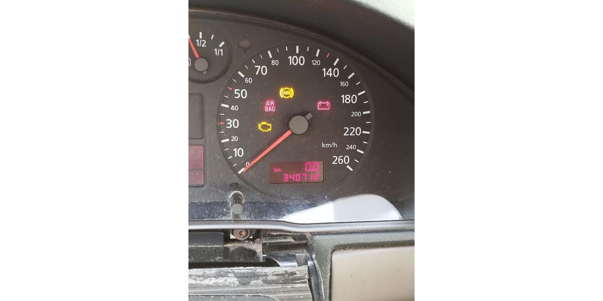 Audi A4 340.000 km 900 &euro; Solingen 42719