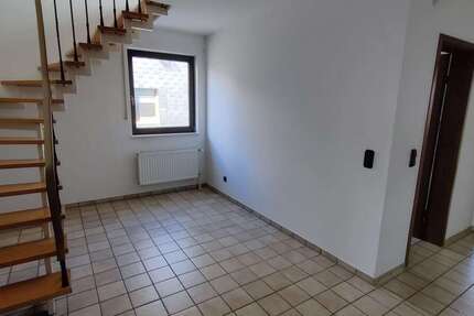 Wohnung Solingen Widdert - 2 Zimmer, 85 m&sup2;, 860&euro; | Angebot:27225452
