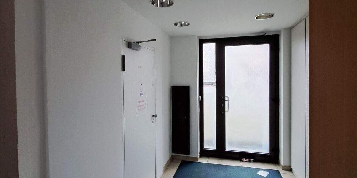 Gewerbeobjekt Duisburg Untermeiderich - 6 Zimmer, 3.200&euro; | Angebot:25683354