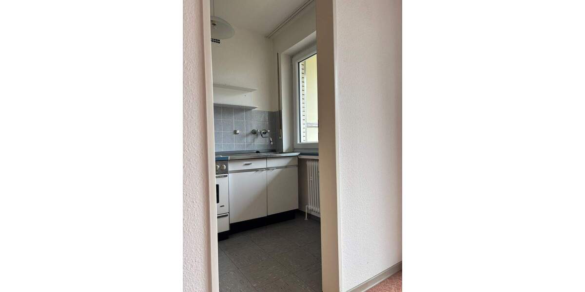 Etagenwohnung Düsseldorf Rath - 2 Zimmer, 50 m&sup2;, 195.000&euro; | Angebot:25683406