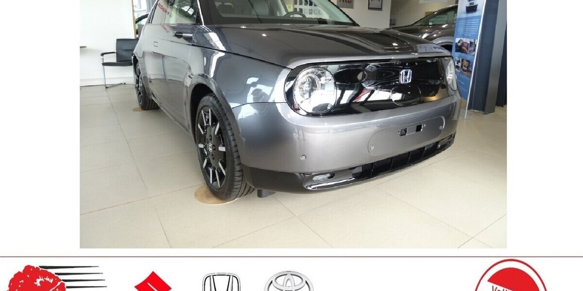 Honda E CVT Advance Paket +CarPlay+360 Kamera+ Adv 30.980 km 15.950 &euro; Meerbusch 40667
