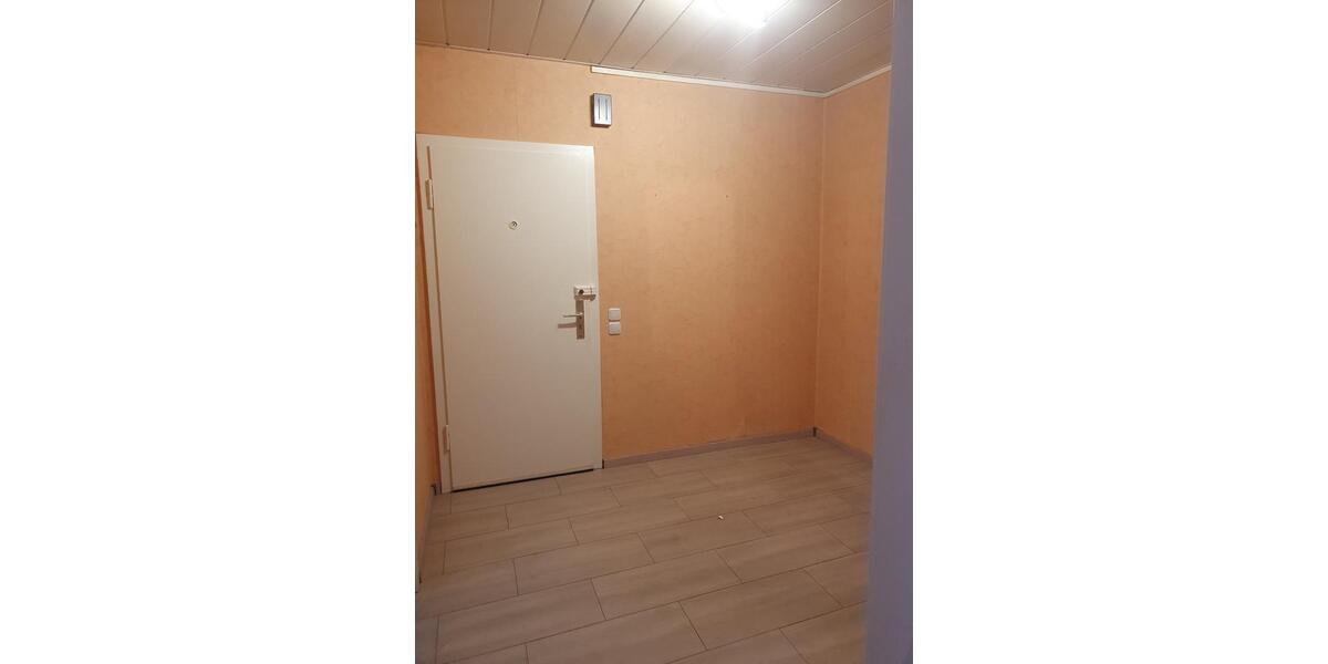 Erdgeschoßwohnung Gelsenkirchen Gelsenkirchen-Mitte - 2 Zimmer, 56 m&sup2;, 425&euro; | Angebot:25903170