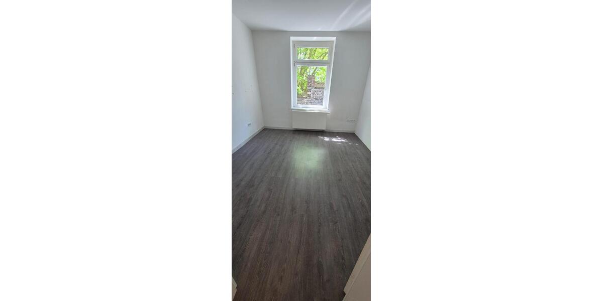 Erdgeschoßwohnung Wuppertal Gemarkung Langerfeld - 2 Zimmer, 62 m&sup2;, 774&euro; | Angebot:27539268