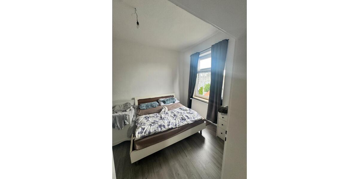 Etagenwohnung Gelsenkirchen Gelsenkirchen-Mitte - 3.5 Zimmer, 74 m&sup2;, 650&euro; | Angebot:27543150