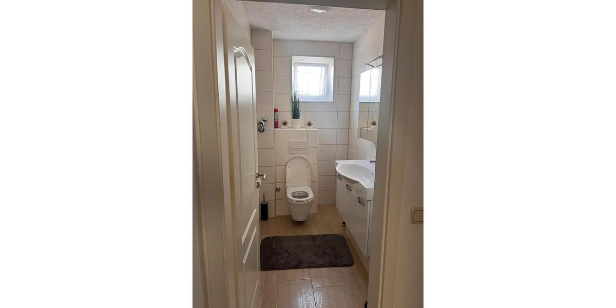 Reihenhaus Duisburg Mittelmeiderich - 4 Zimmer, 150 m&sup2;, 400.000&euro; | Angebot:27502880