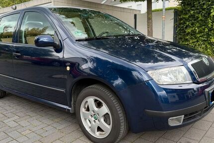Skoda Fabia 123.000 km 1.500 &euro; Bochum 44809