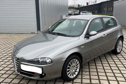 Alfa Romeo 147 256.000 km 1.250 &euro; Essen 45329