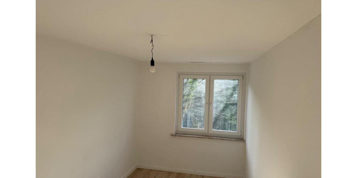 Etagenwohnung Wuppertal Unterbarmen - 2 Zimmer, 55 m&sup2;, 470&euro; | Angebot:25418940