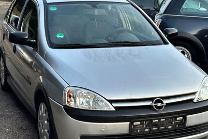Opel Corsa 137.000 km 2.490 &euro; Essen 45145