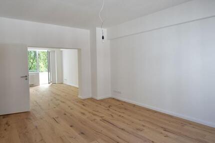 Wohnung Düsseldorf Heerdt - 2 Zimmer, 93 m&sup2;, 1.795&euro; | Angebot:23214032