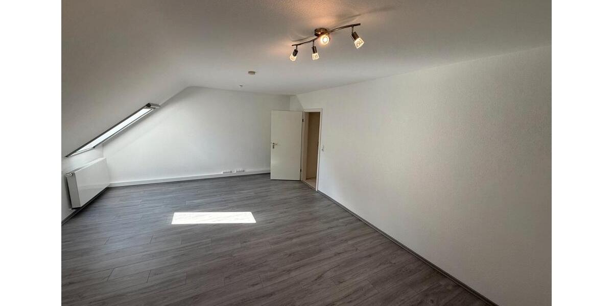 Etagenwohnung Bochum Bochum-Südwest - 3 Zimmer, 67 m&sup2;, 800&euro; | Angebot:27544194