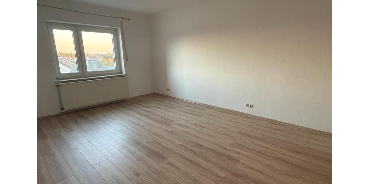 Etagenwohnung Solingen Central - 4 Zimmer, 83 m&sup2;, 1.000&euro; | Angebot:27551977