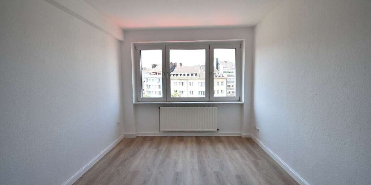 Etagenwohnung Düsseldorf Stadtmitte - 2 Zimmer, 63 m&sup2;, 1.095&euro; | Angebot:27525491