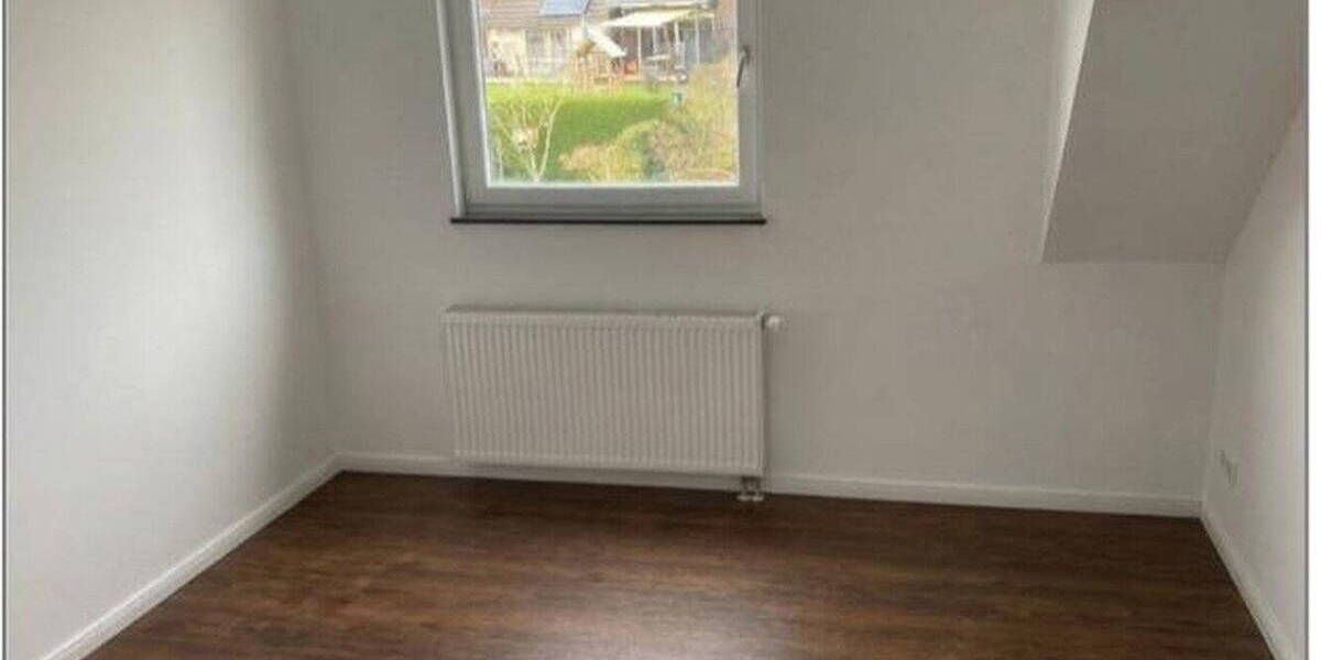 Doppelhaushälfte Erkrath Hochdahl - 4 Zimmer, 100 m&sup2;, 590.000&euro; | Angebot:25969923