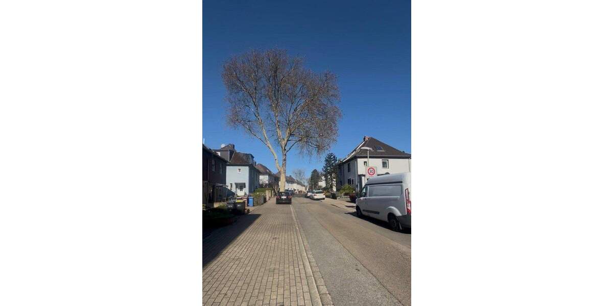 Mehrfamilienhaus, Wohnhaus Essen Stoppenberg - 9 Zimmer, 221 m&sup2;, 299.000&euro; | Angebot:25897495
