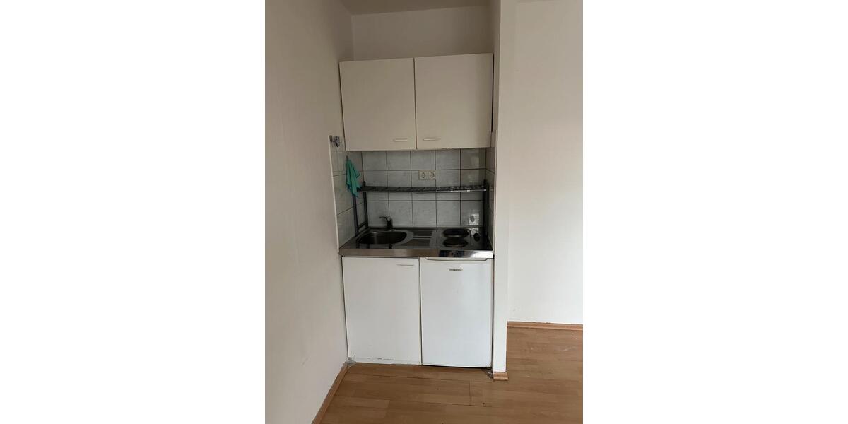 Etagenwohnung Essen Frillendorf - 1 Zimmer, 28 m&sup2;, 400&euro; | Angebot:25766942