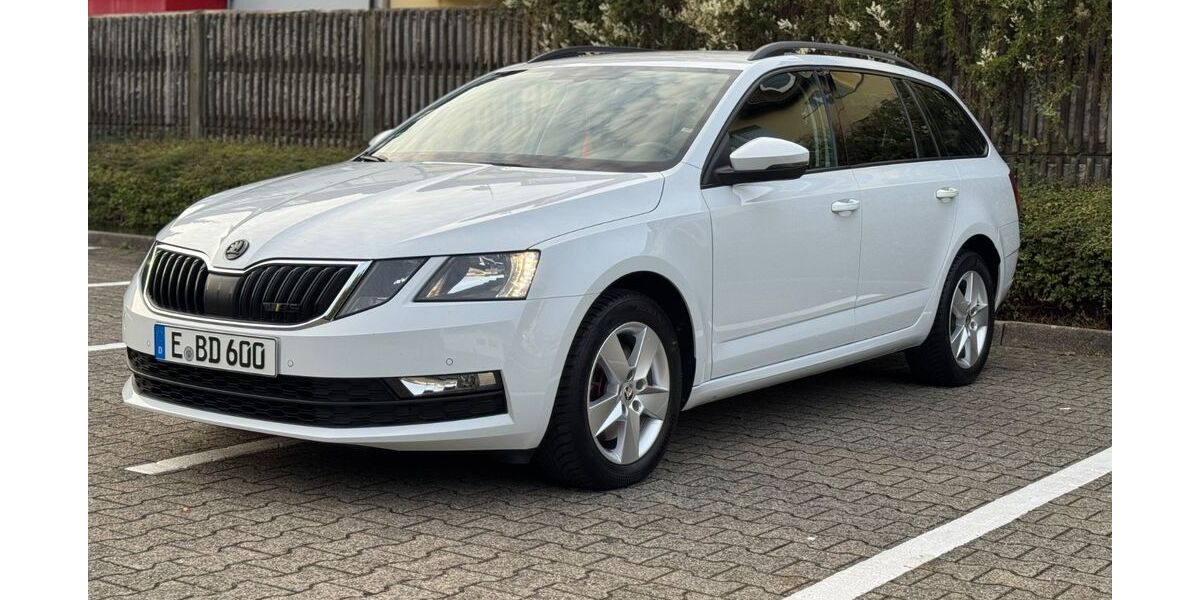 Skoda Octavia 243.700 km 12.499 &euro; Essen 45356