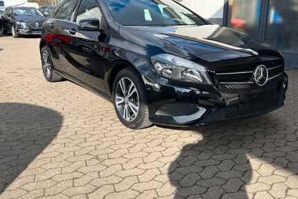 Mercedes-Benz A 180 116.000 km 11.980 &euro; Essen 45141