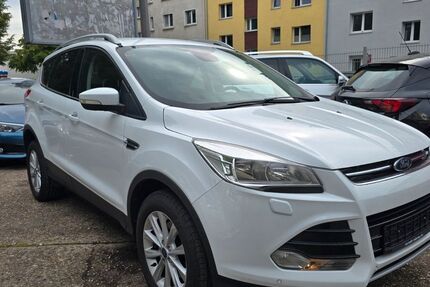 Ford Kuga 169.000 km 10.400 &euro; Essen 45144