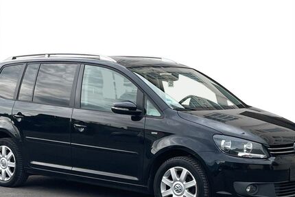 VW Touran 143.532 km 6.900 &euro; Solingen/NRW 42655