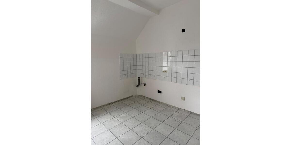 Dachgeschoßwohnung Hagen Hagen-Nord - 2 Zimmer, 49 m&sup2;, 380&euro; | Angebot:27542975