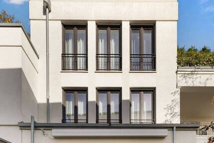 Haus Düsseldorf Pempelfort - 4 Zimmer, 225 m&sup2;, 1.800.000&euro; | Angebot:25997196