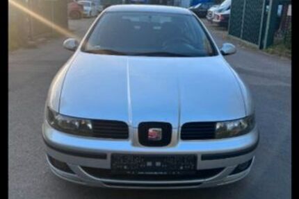 Seat Leon 204.000 km 900 &euro; Duisburg 47057