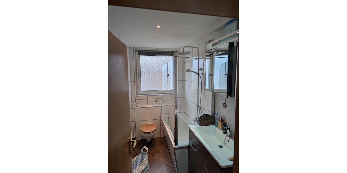 Etagenwohnung Essen Stadtbezirk III - 3 Zimmer, 63 m&sup2;, 633&euro; | Angebot:25930775