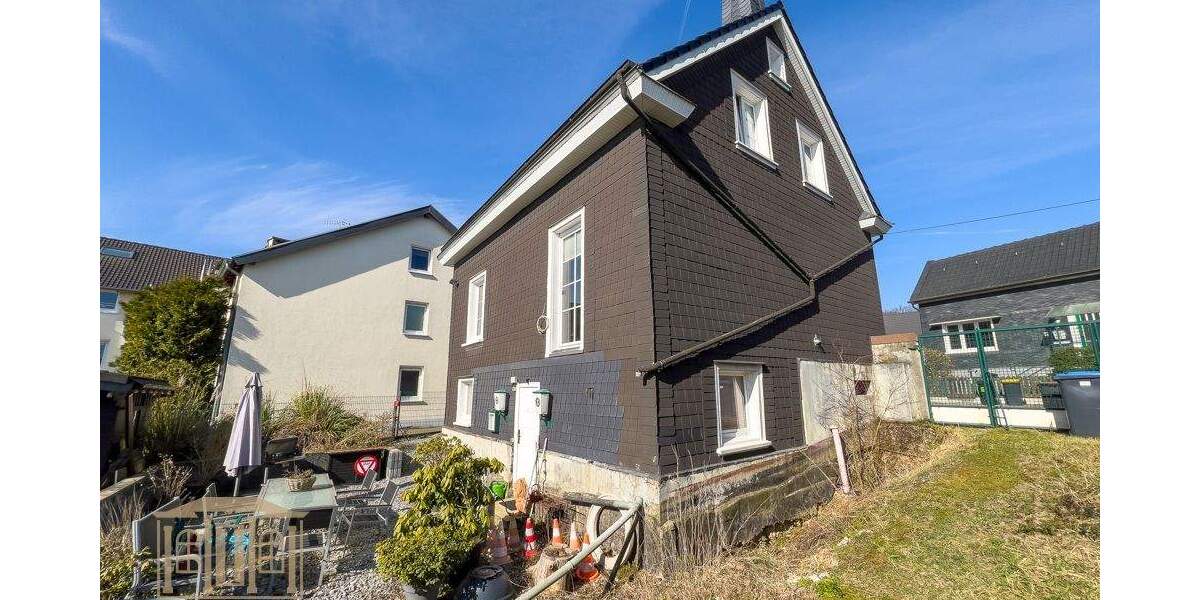 Einfamilienhaus Wuppertal Cronenberg - 8 Zimmer, 174 m&sup2;, 449.500&euro; | Angebot:25728099