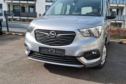 Opel Combo 189.000 km 8.600 &euro; solingen 42697