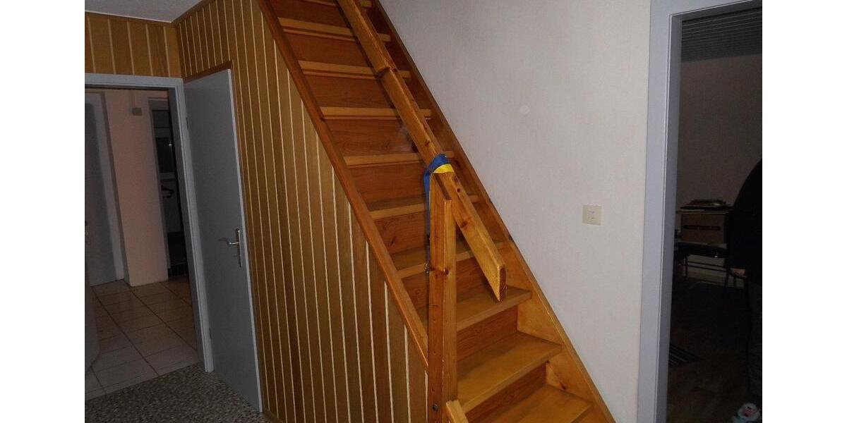 Bauernhaus, Landhaus Radevormwald - 5 Zimmer, 150 m&sup2;, 1.150&euro; | Angebot:24387571