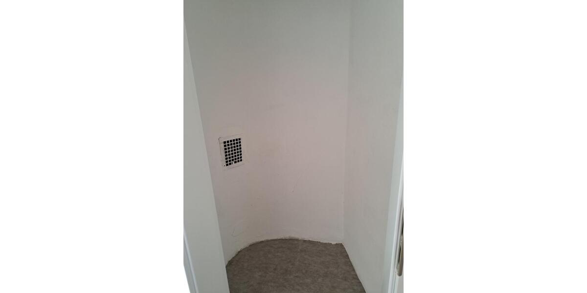 Etagenwohnung Bochum Wiemelhausen - 3 Zimmer, 70 m&sup2;, 520&euro; | Angebot:25749529