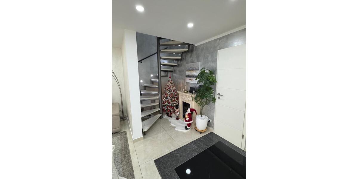 Maisonettenwohnung Wuppertal Gemarkung Barmen - 3 Zimmer, 98 m&sup2;, 365.000&euro; | Angebot:26060151