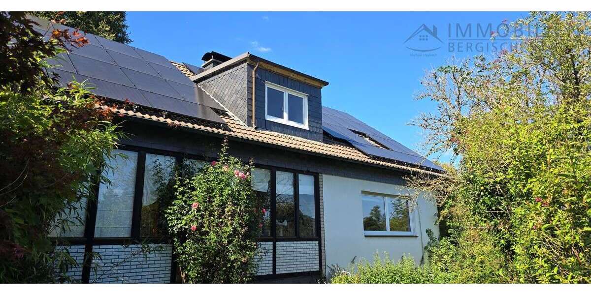 Einfamilienhaus Hückeswagen - 6 Zimmer, 220 m&sup2;, 569.000&euro; | Angebot:23257972