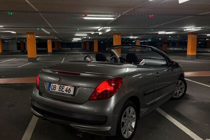 Peugeot 207 150.000 km 2.790 &euro; Oberhausen 46119