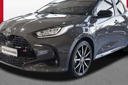 Toyota Yaris 2.211 km 29.279 &euro; Mülheim 45475