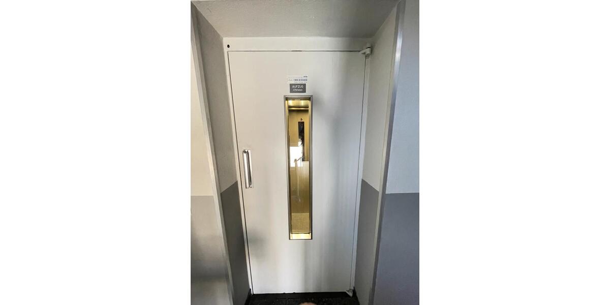 Etagenwohnung Duisburg Duisburg-Mitte - 3.5 Zimmer, 74 m&sup2;, 595&euro; | Angebot:26382975