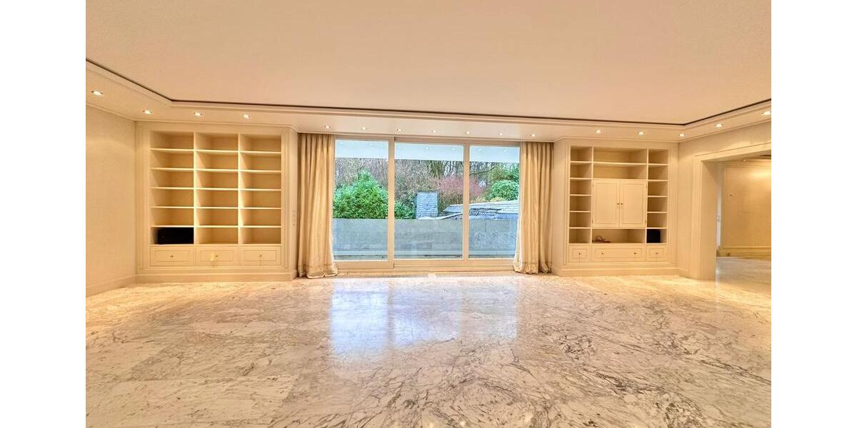 Etagenwohnung Wuppertal Gemarkung Barmen - 5 Zimmer, 230 m&sup2;, 2.600&euro; | Angebot:25656512