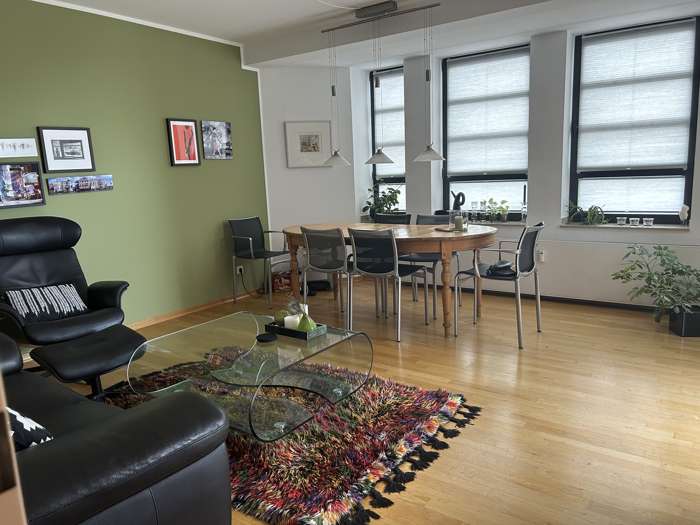 Etagenwohnung Düsseldorf - 2 Zimmer, 66 m&sup2;, 911&euro; | Angebot:27231479