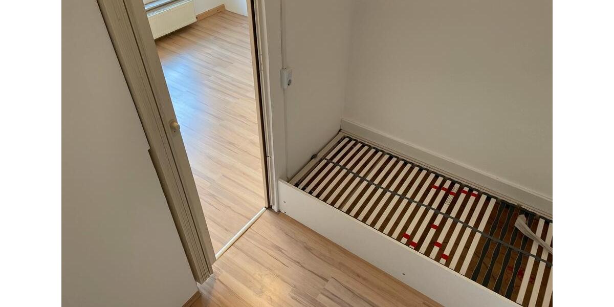 Etagenwohnung Wuppertal Lichtenplatz - 2.5 Zimmer, 61 m&sup2;, 520&euro; | Angebot:26042238