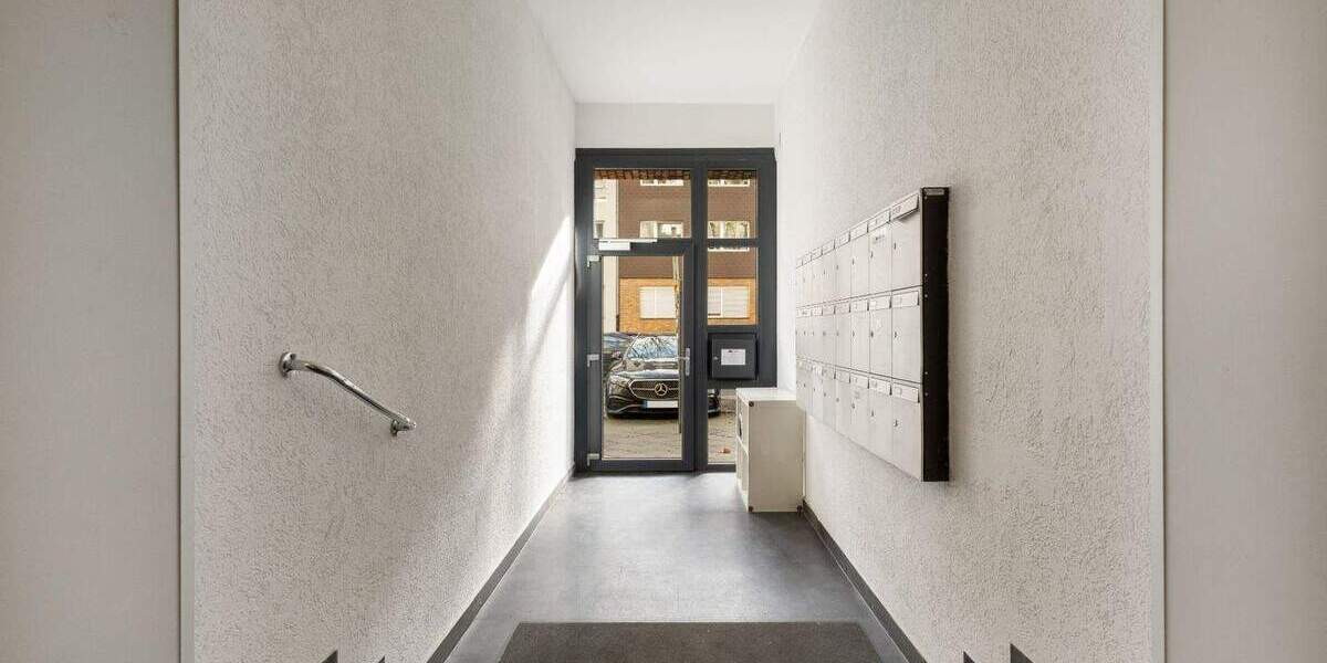 Etagenwohnung Düsseldorf Düsseltal - 2 Zimmer, 54 m&sup2;, 199.500&euro; | Angebot:25738423