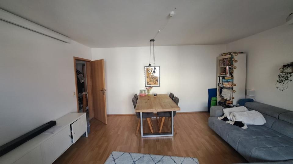 Etagenwohnung Essen Stadtbezirk IX - 2 Zimmer, 68 m&sup2;, 720&euro; | Angebot:25793343