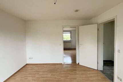 Wohnung Düsseldorf Stadtbezirk 5 - 4 Zimmer, 121 m&sup2;, 165.000&euro; | Angebot:26615717