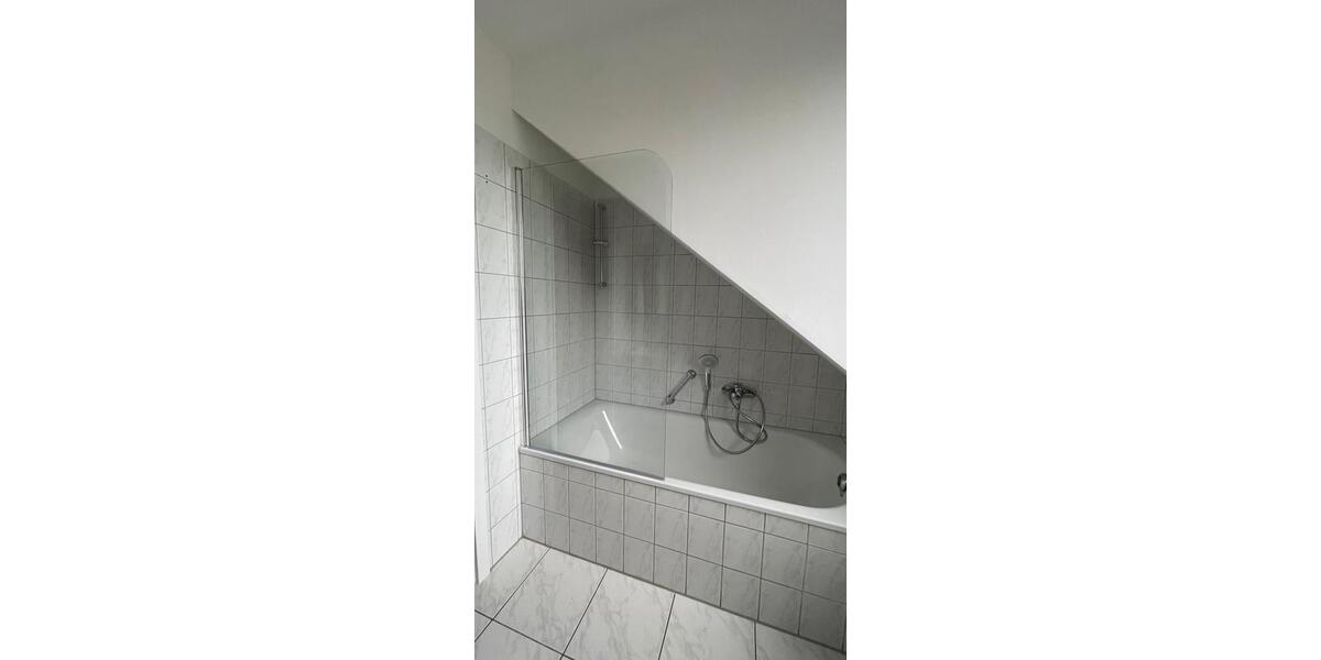 Etagenwohnung Mettmann - 2.5 Zimmer, 72 m&sup2;, 930&euro; | Angebot:27536610